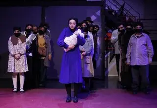 پربازیگرترین اثر جشنواره ۴۴ تئاتر فجر روی صحنه رفت
