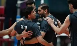 زانو زدن شاگردان کواچ مقابل مردان والیبال ایران 