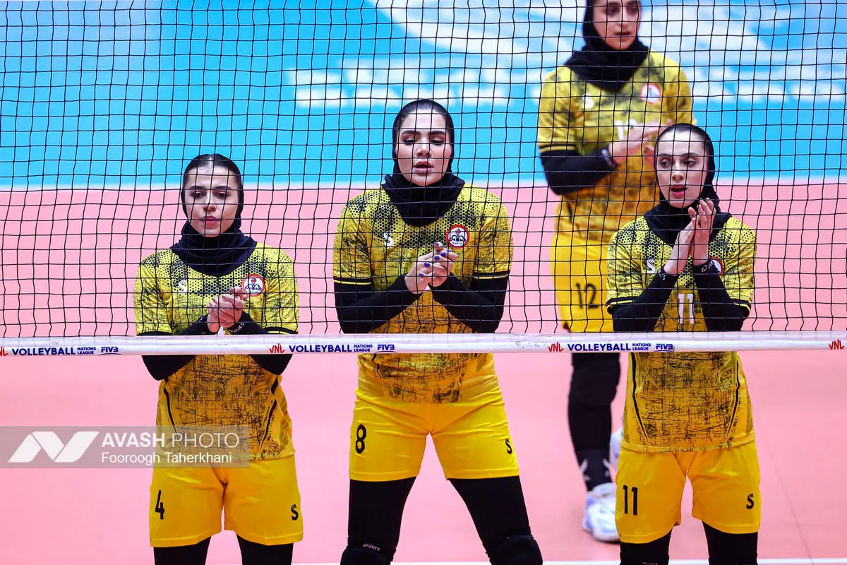 لیگ برتر والیبال زنان _ سایپا ۳ و نفت امیدیه صفر
