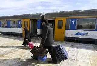 آغاز پیش‌فروش بلیت قطارهای ویژه اربعین از صبح امروز دوشنبه ۲۹ تیر