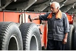 پیش‌فروش اینترنتی کامیون‌های باری و کمپرسی از فردا (یکم اردیبهشت)