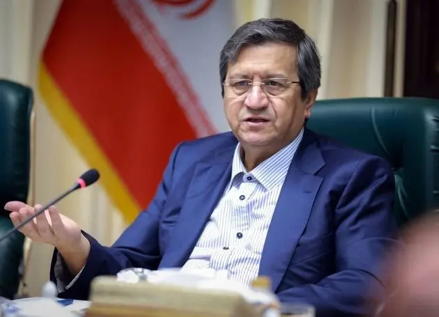 همتی: ذخایر ارزی ایران برای تامین واردات تا پایان دوره ریاست‌جمهوری ترامپ کافی است