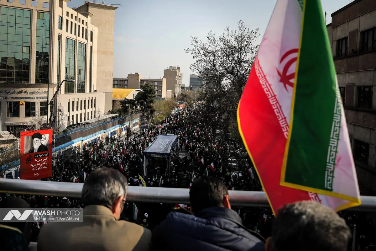 مراسم تشییع «علی لاریجانی»، «غلامرضا سلیمانی» و قهرمانان «ناو دنا»