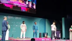 توزیع مدال وزنه‌برداری توسط رئیس کمیته ملی المپیک