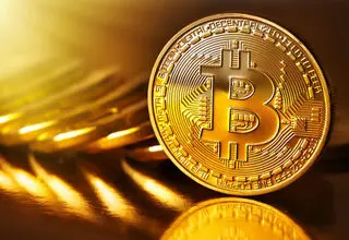 بیت‌کوین به زیر سطح ۷۷ هزار دلار رسید+جدول نرخ رمزارزها