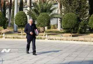 نطق جنجالی خضریان کار دستش داد؛ وزیر شکایت کرد!