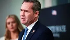 سفیر آمریکا: ترامپ می‌گوید سلاح هسته‌ای برای ایران ممنوع است!