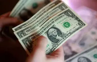 دلار کمیاب/ بانک مرکزی، سقف میان‌مدت دلار را فروخته است