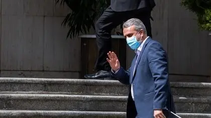 آیا فاطمی‌امین و ساداتی‌نژاد فراری‌اند؟