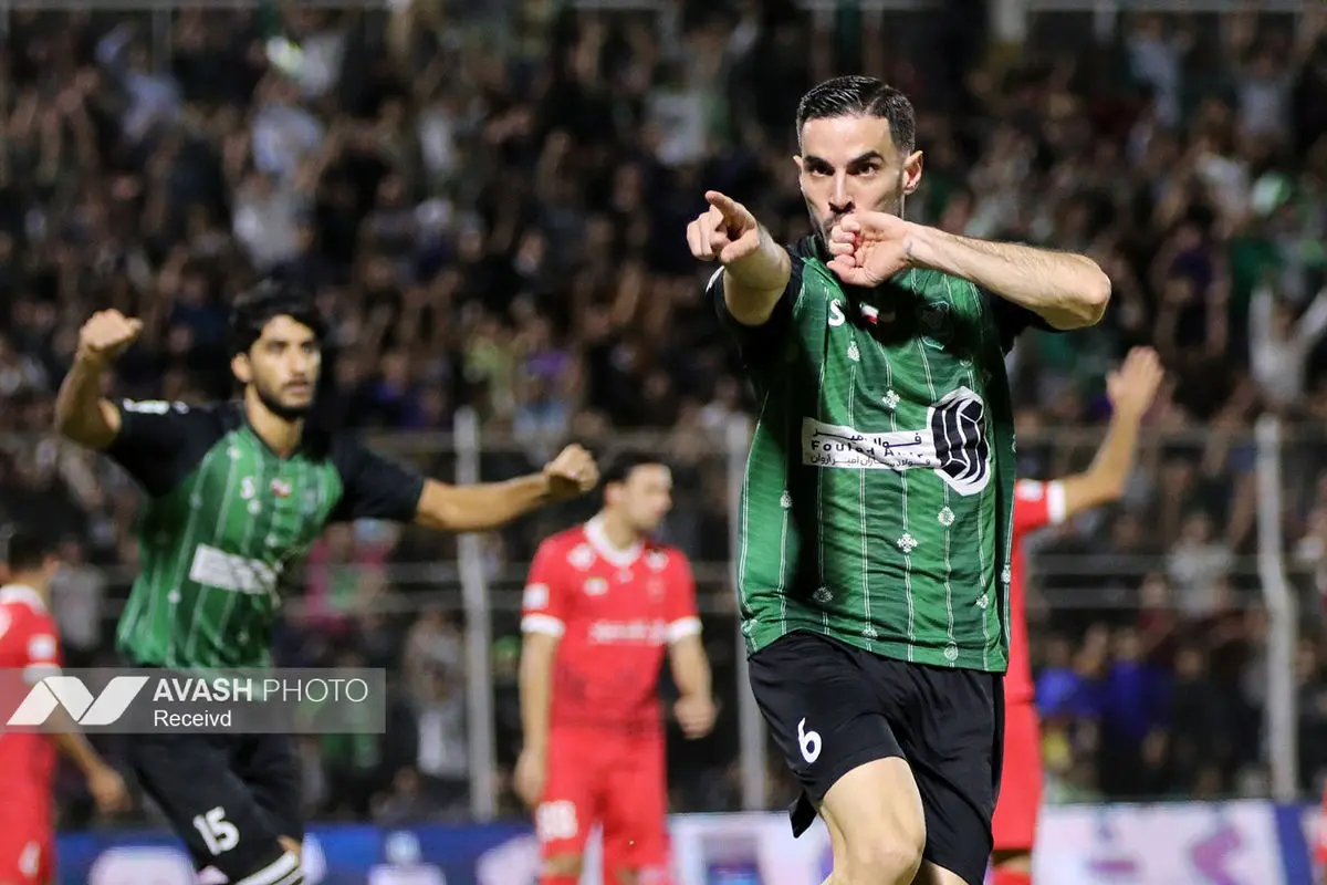 لیگ برتر فوتبال - خیبرخرم آباد و پرسپولیس