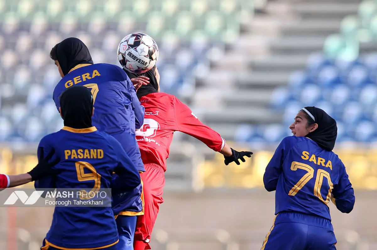 لیگ برتر فوتبال زنان - پرسپولیس و خاتون بم