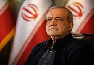 رئیس‌جمهور: صرفه‌جویی مصرف بنزین باید از دولتی‌ها شروع شود