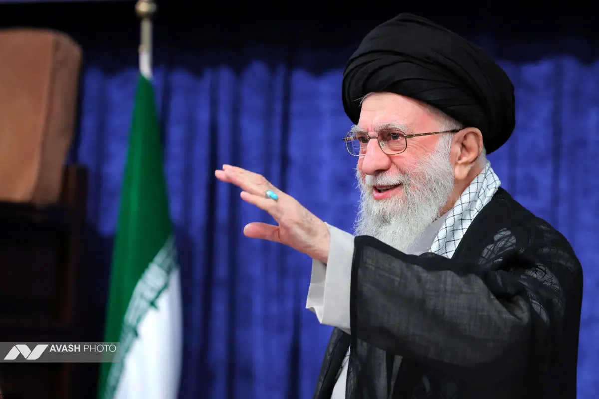 عزاداری شهادت امام رضا (ع) با حضور رهبر انقلاب