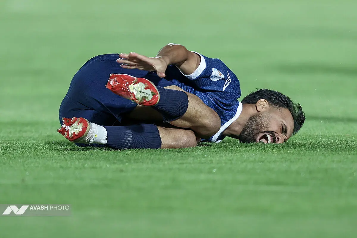 لیگ برتر فوتبال - پرسپولیس و گل‌گهر