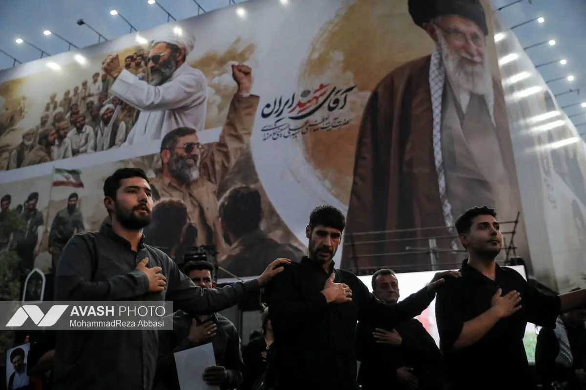 مراسم تشییع پیکر مطهر رهبر شهید انقلاب در تهران - ۱