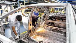 پارادوکس قیمت‌گذاری خودرو 