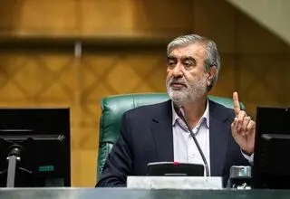عزیزی: مردان شجاع ایران اسلامی همچون امیر کاظمی پایگاه دشمن را در هم می‌کوبند