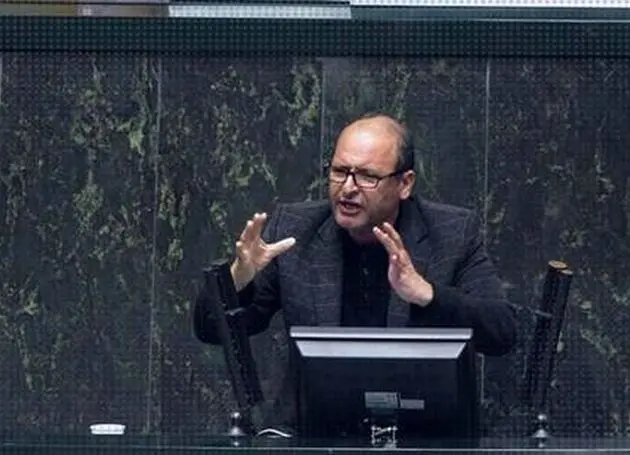 بازرسان آژانس بین‌المللی انرژی هسته‌ای به نیروگاه اتمی بوشهر رفت و آمد دارند 
