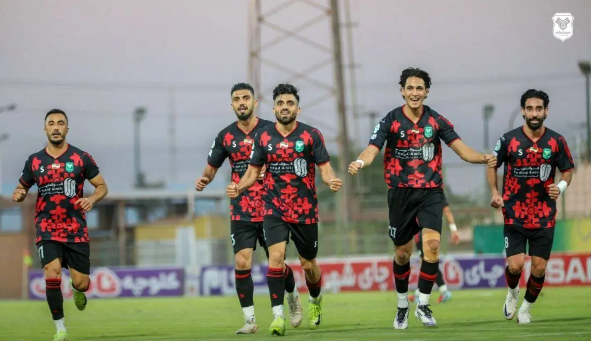 حذف تیم مهدوی‌کیا با صعود خیبر و ملوان به یک هشتم نهایی جام حذفی