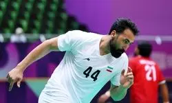 صادقی: امارات را می‌بریم و صعود می‌کنیم