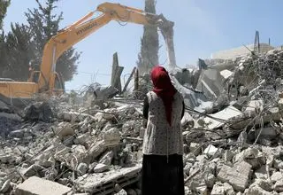 عملیات پرداخت تسهیلات اسکان و تعمیرات واحدهای آسیب دیده در حال انجام است