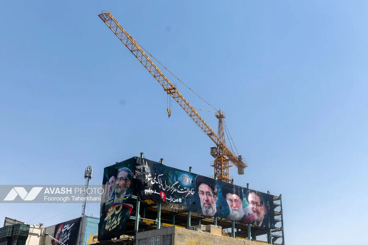 مراسم تشییع پیکر مطهر رهبر شهید انقلاب در تهران - ۴