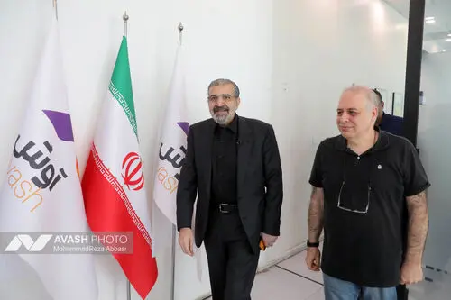 بازدید سید محمدصادق خرازی از خبرگزاری آوش