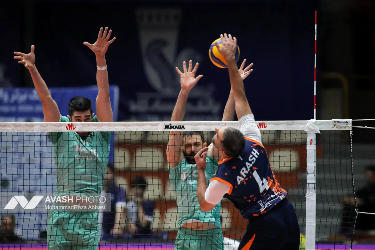 دیدار تیم های والیبال پیکان تهران و سایپا تهران