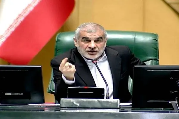 نیکزاد: بازسازی مناطق جنگزده آغاز نشده و منابع دیده نشده است