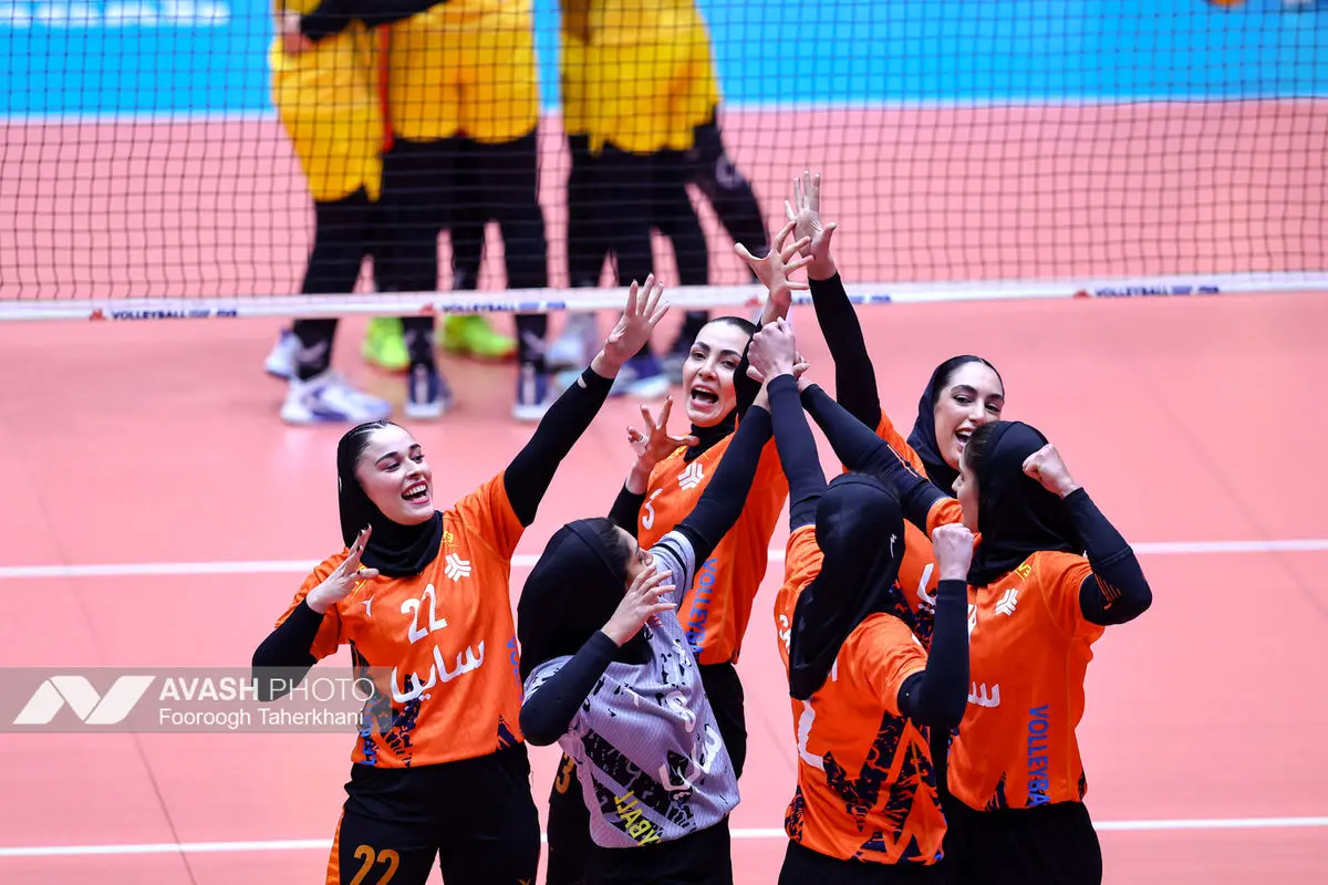 لیگ برتر والیبال زنان _ سایپا ۳ و نفت امیدیه صفر