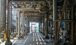 حادثه بزرگ در پتروشیمی آبادان / آتش سوزی خاموش شد!