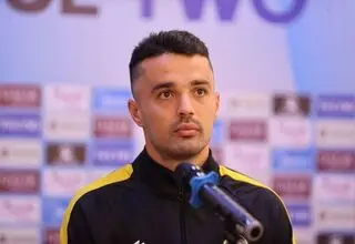 نورافکن به استقلال نرفت و در سپاهان ماند