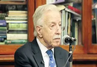 سه دیدار با هویت ایرانی 