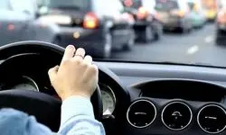 دستگیری راننده معروف اینستاگرامی هنگام لایی کشیدن  + فیلم حرکات نمایشی