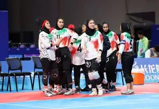 پیروزی مقتدرانه ایران مقابل عراق