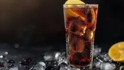 این افراد لب به نوشابه‌ سیاه نزنند