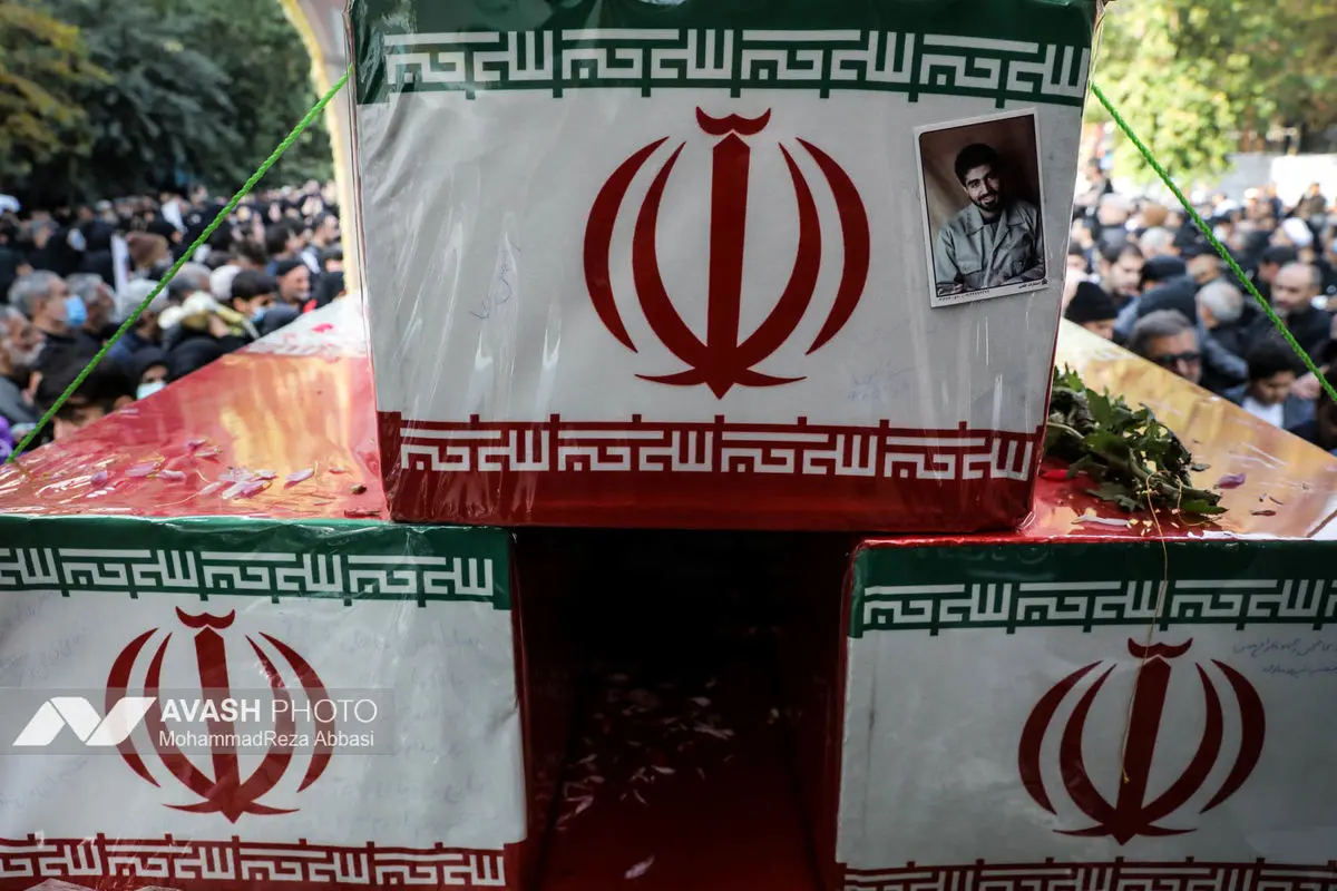 مراسم تشییع پیکرهای ۱۰۰ شهید گمنام - تهران