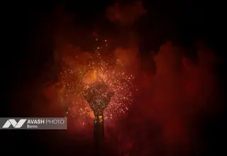 نور افشانی در شب سالگرد پیروزی انقلاب اسلامی