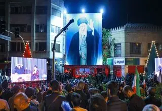  درخواست اساتید حوزه علمیه برای دفن امام شهید در شهر مقدس قم