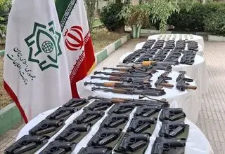 وزارت اطلاعات: ۲ عضو تیم قاچاق سلاح جنگی از اقلیم کردستان بازداشت شدند