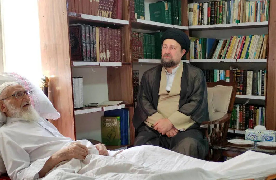 سید حسن خمینی از آیت الله العظمی نوری همدانی عیادت کرد
