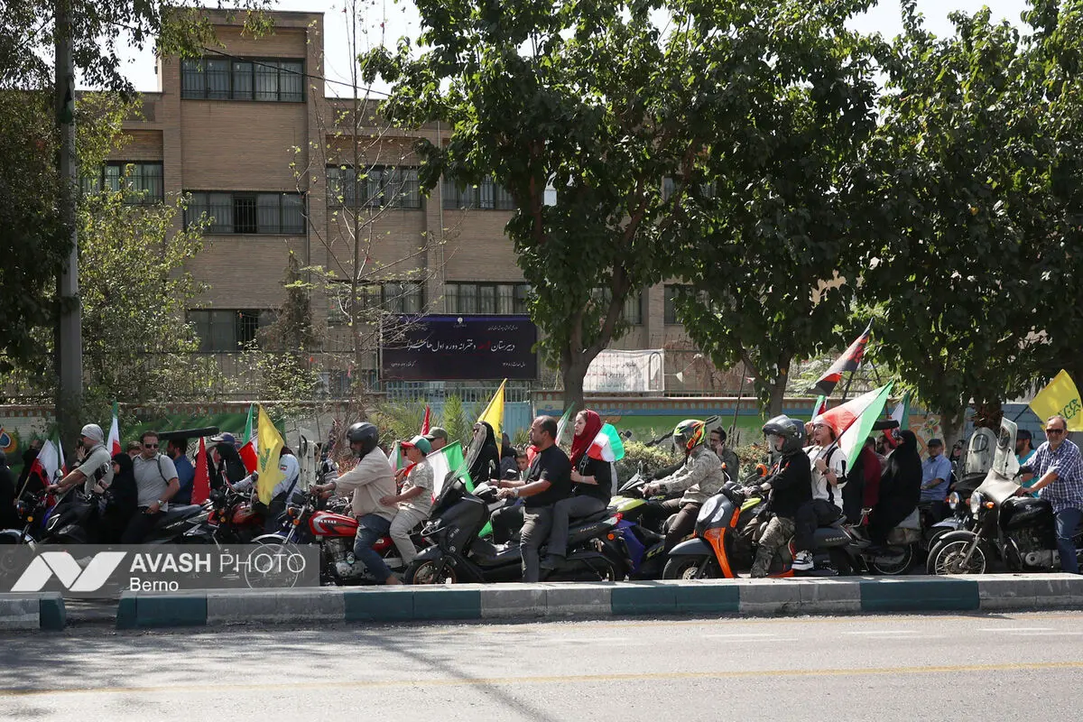 رزمایش موتور سواران جان‌فدای ایران