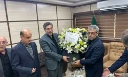 دیدار سخنگوی وزارت امور خارجه با تنها بازمانده از خانواده شهید حمله تروریستی رژیم صهیونیستی در آستانه اشرفیه