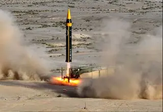 اولین فیلم از انفجار موشک‌های ایران در اسرائیل