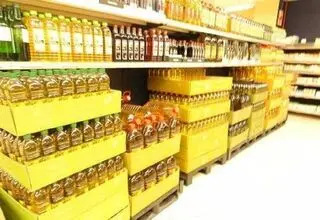  با توزیع نکردن و عرضه نکردن کالا با هدف افزایش قیمت مخالفیم