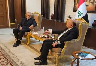 دبیر شورای عالی امنیت ملی با فواد حسین گفتگو کرد