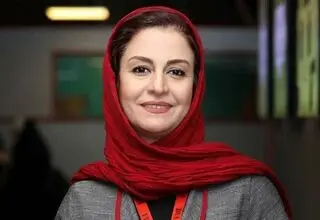 مریلا زارعی با لباس سراسر مشکی در تجمع میدان تجریش/ ببینید