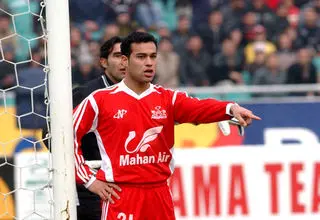 سرمربیگری پرسپولیس برای هاشمیان زود بود/هواداران پشت تیم شان را خالی نکنند