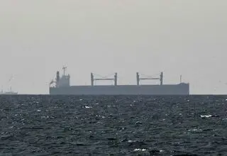 انگلیس از حمله به نفتکش «ناوگان سایه» خبر داد