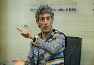 مروری بر اهمیت تئاتر دهه ۸۰